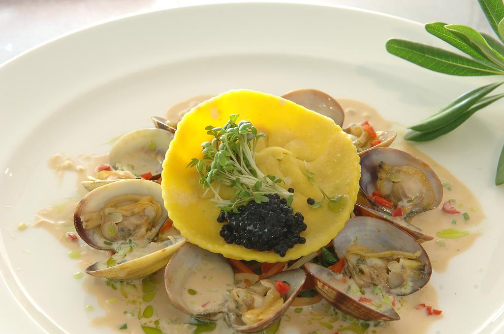 Fortina Spa Resort سليمة المظهر الخارجي الصورة Clam chowder with caviar