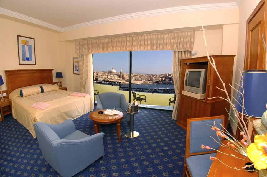 Fortina Spa Resort سليمة الغرفة الصورة A room at the Phoenicia