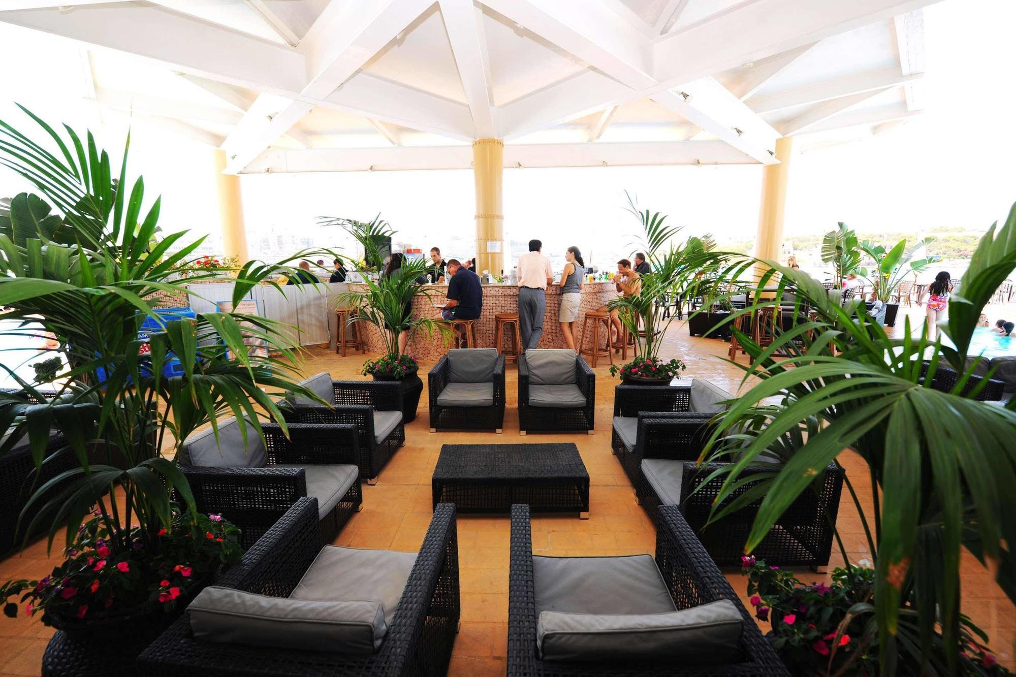 Fortina Spa Resort سليمة المظهر الداخلي الصورة The interior of the lounge